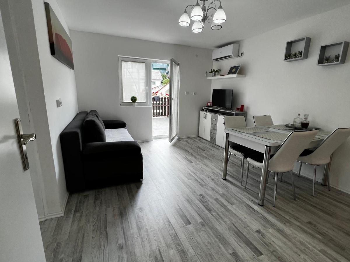 Apartment No1 Korenica Extérieur photo